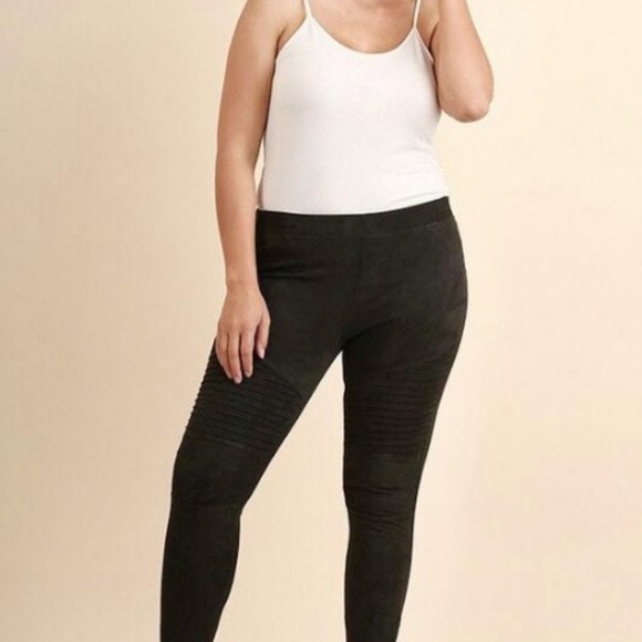 Sold Plus Size Burgundy Motto Jeggings - Picture 4 of 4